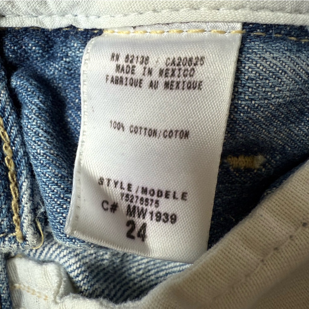 Vintage Y2K Guess Women's light Blue Denim mini Skirt size 24 - Picture 16 of 16